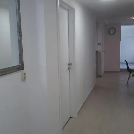 Apartamento Orhidea Szuteren Győr